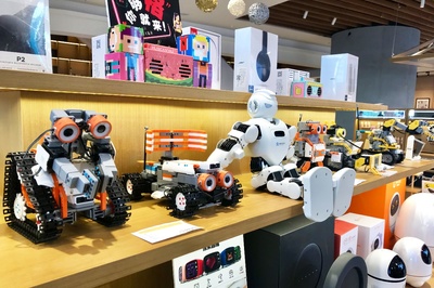 蘇寧易購超級(jí)云店落戶華強(qiáng)北，智能產(chǎn)品銷售如何重塑深圳購物新認(rèn)知